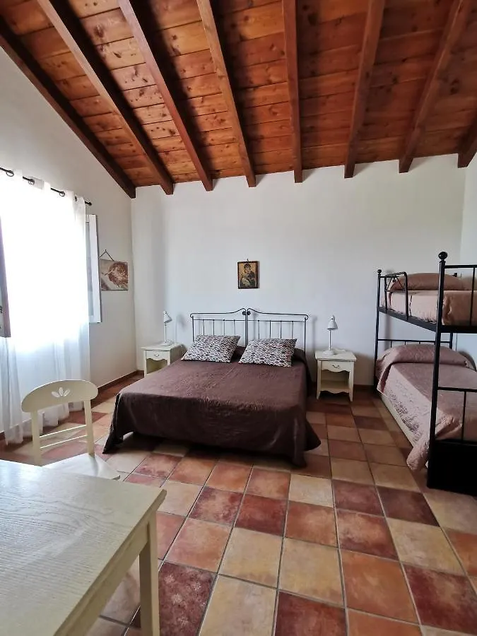 Azienda Agrituristica Baglio Carta Balestrate 0*,